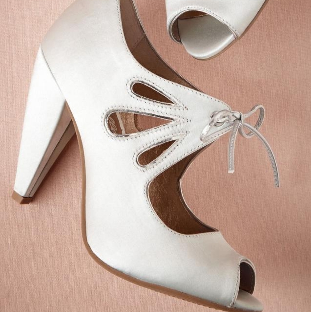 Seychelles Wedding/Prom/Formal Satin Heels